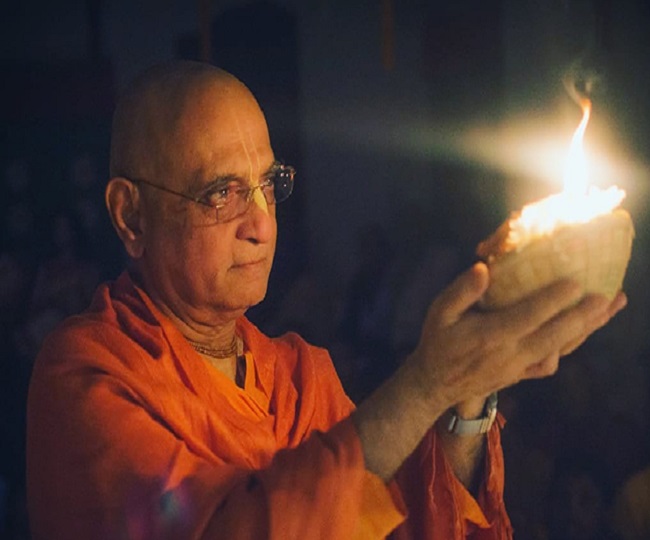 ISKCON Guru Bhakticharu Swami dies of coronavirus in Florida